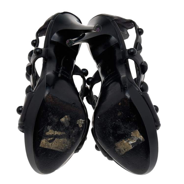 Pre Owned Burberry Black Leather Embellished Sandals Size 39