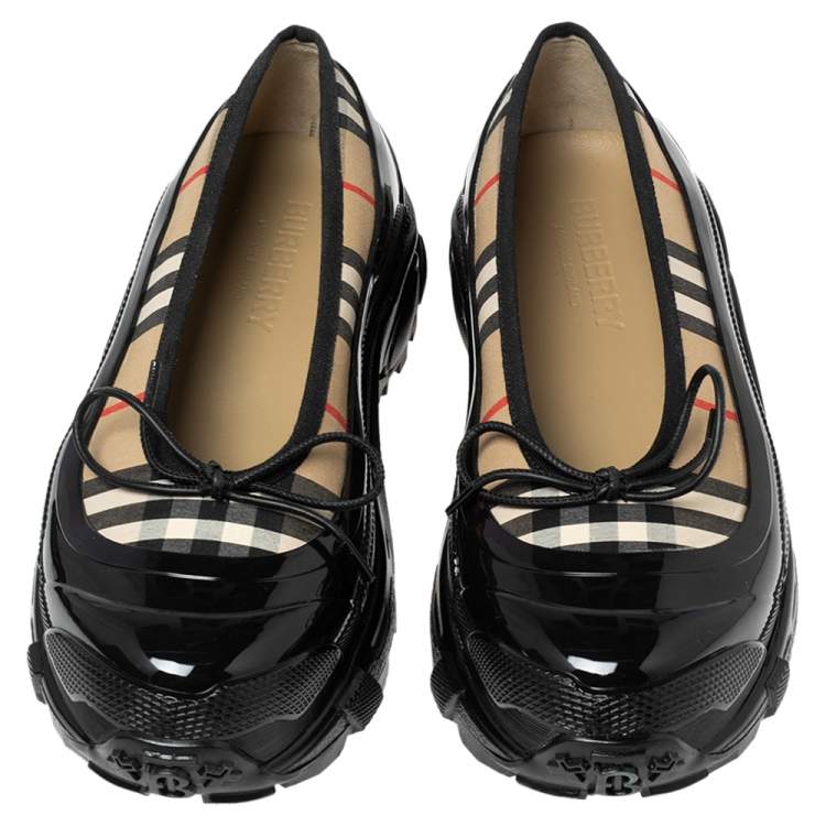 Pre Owned Burberry Black/Beige House Check Canvas And Rubber Linford Ballet Flats Size 40