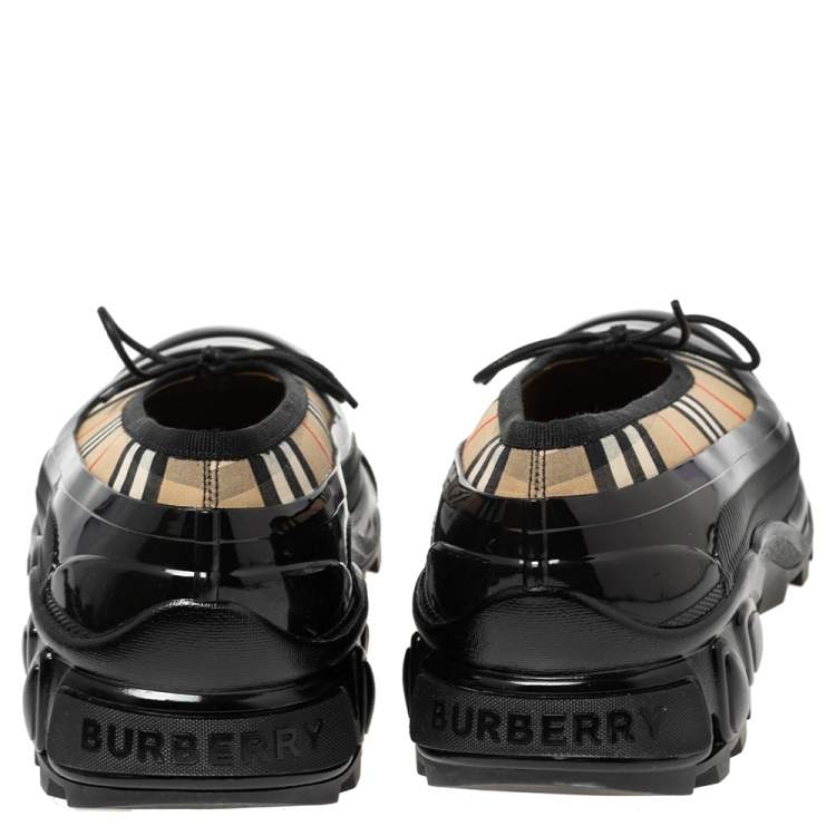 Pre Owned Burberry Black/Beige House Check Canvas And Rubber Linford Ballet Flats Size 40