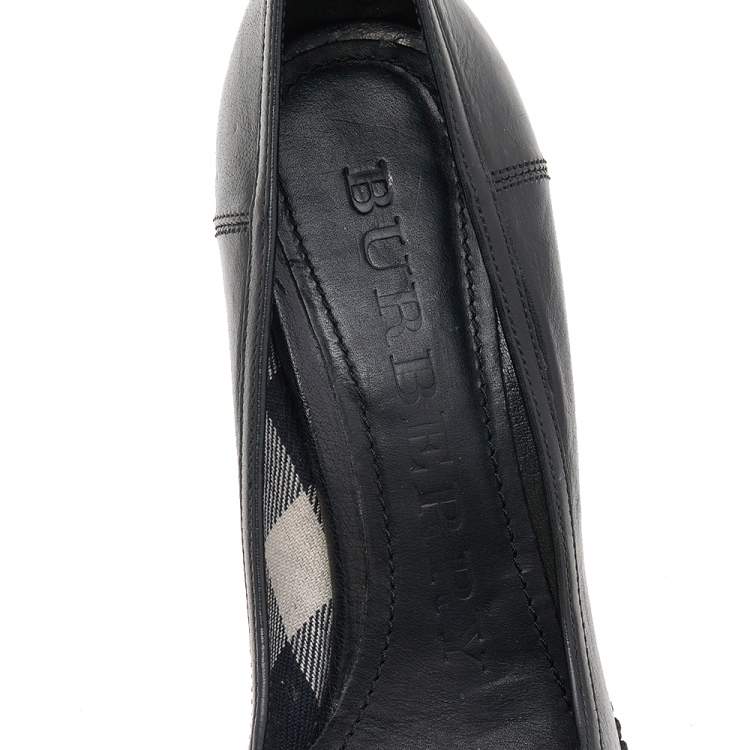 Pre Owned Burberry Black Leather Platform Pumps Size 36