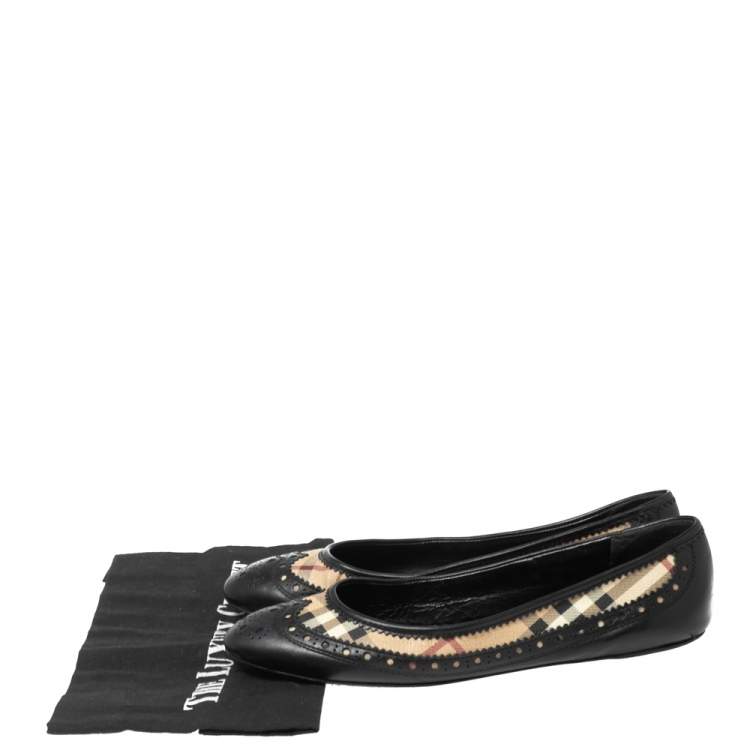 Pre Owned Burberry Black/Beige Leather And Canvas House Check Cap Toe Ballet Flats Size 40