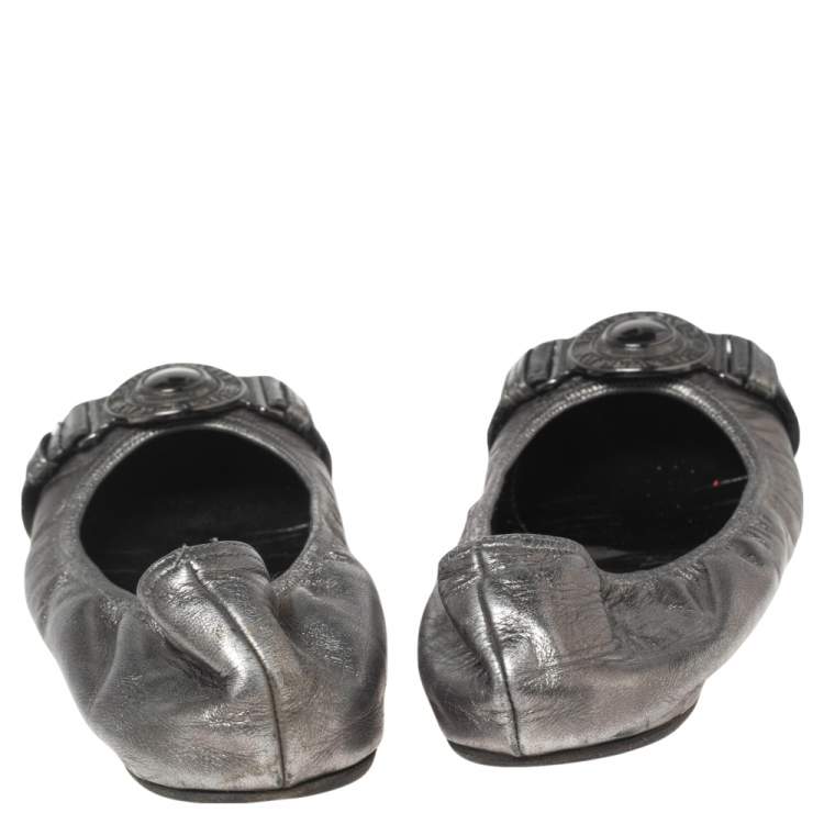 Pre Owned Burberry Metallic Leather Medallion Scrunch Ballet Flats Size 38