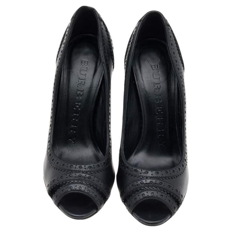 Pre Owned Burberry Black Leather Peep Toe Pumps Size 38