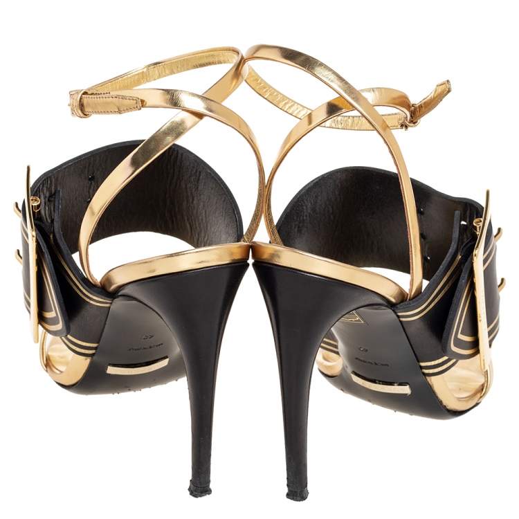 Pre Owned Burberry Metallic Gold Leather Buckle Ankle Strap Sandals Size 40