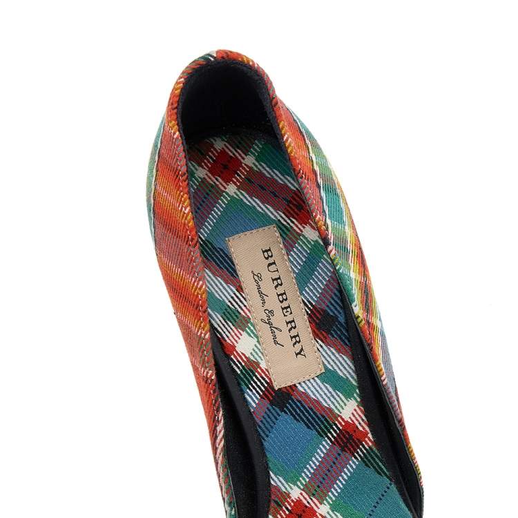 Pre Owned Burberry Multicolor Canvas Virna D'orsay Pointed Toe Pumps Size 39