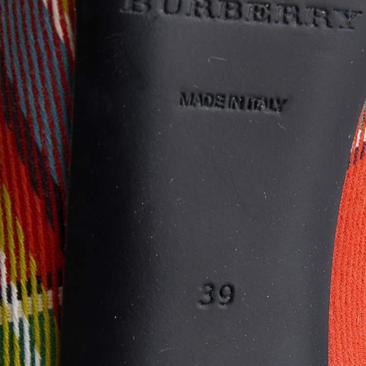 Pre Owned Burberry Multicolor Canvas Virna D'orsay Pointed Toe Pumps Size 39