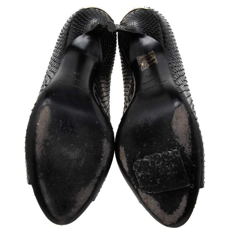 Pre Owned Burberry Black  Snakeskin Leather Vamp Pumps Size  39