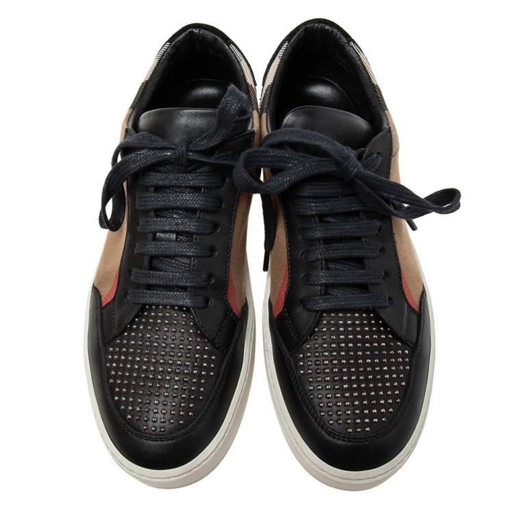 Pre Owned Burberry Black/Beige Leather And Nova Check Canvas Studded Low Top Sneakers Size 38