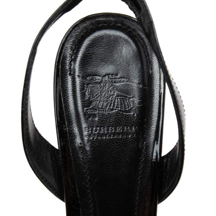 Pre Owned Burberry  Black/Beige Nova Canvas and Patent Leather  Slingback Sandals Size 38