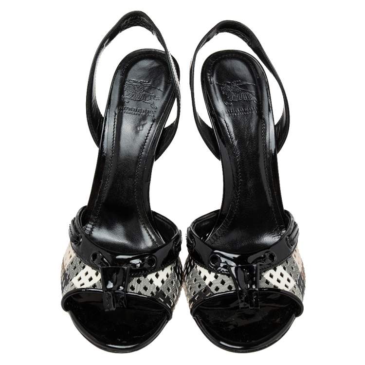 Pre Owned Burberry  Black/Beige Nova Canvas and Patent Leather  Slingback Sandals Size 38