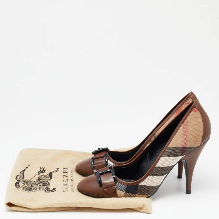 Pre Owned Burberry Beige/Brown House Check Canvas and Leather Buckle Round Toe Pumps Size 38