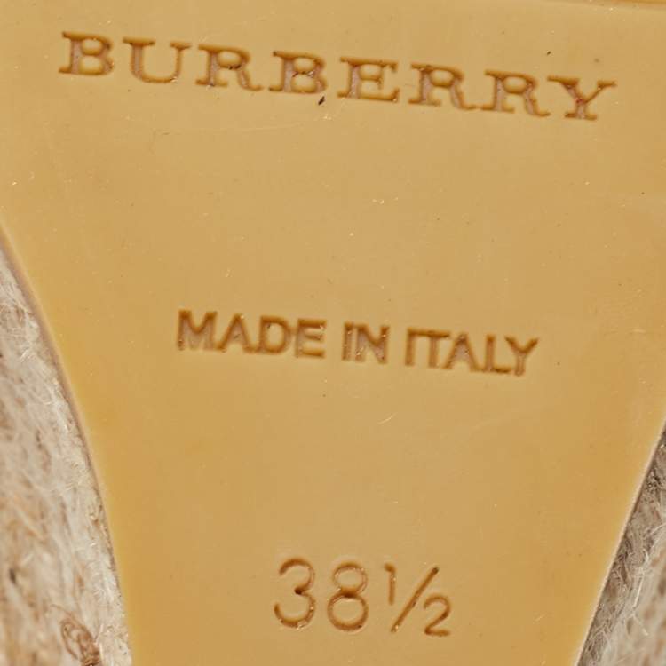 مملوكة مسبقًا Burberry Metallic Bronze Leather Wedge Espadrille Sandals  Size 38.5