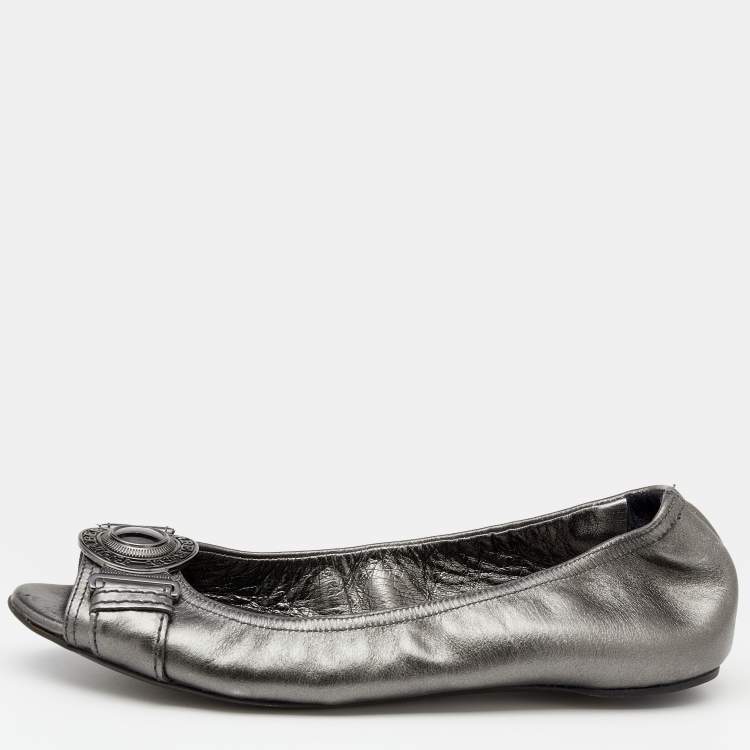 Pre Owned Burberry Metallic Grey Leather Peep Toe Scrunch Ballet Flats Size 36.5