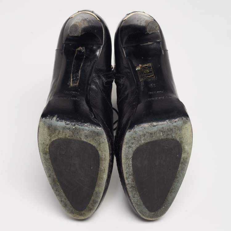 Pre Owned Burberry Black Leather Brogue Ankle Length Boots Size 39