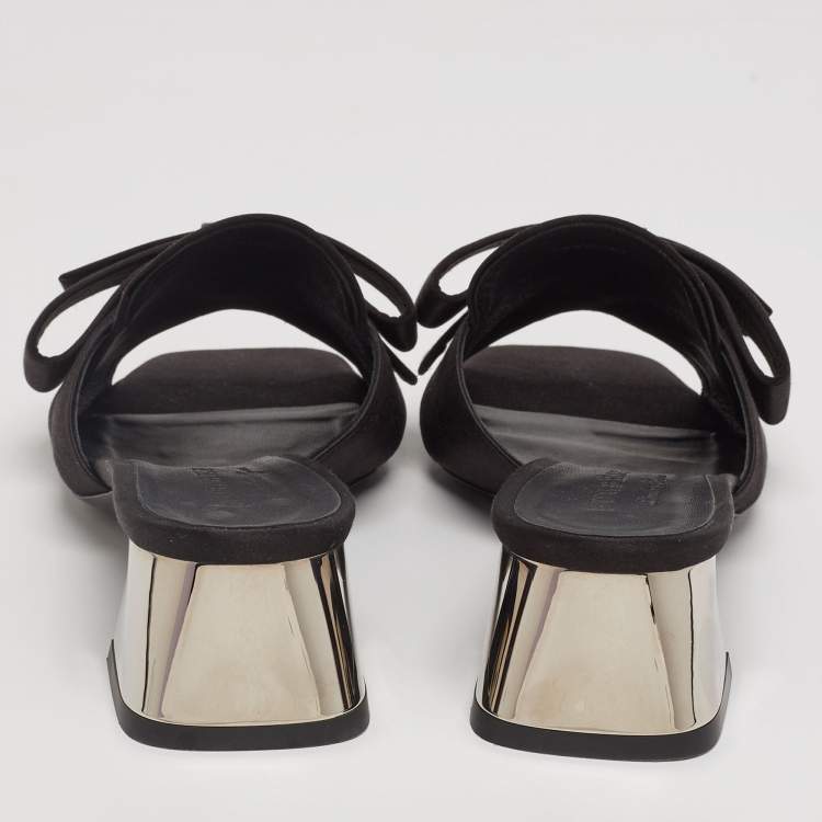 Pre Owned Burberry Black Satin Leather Slide Sandals Size 39.5 
