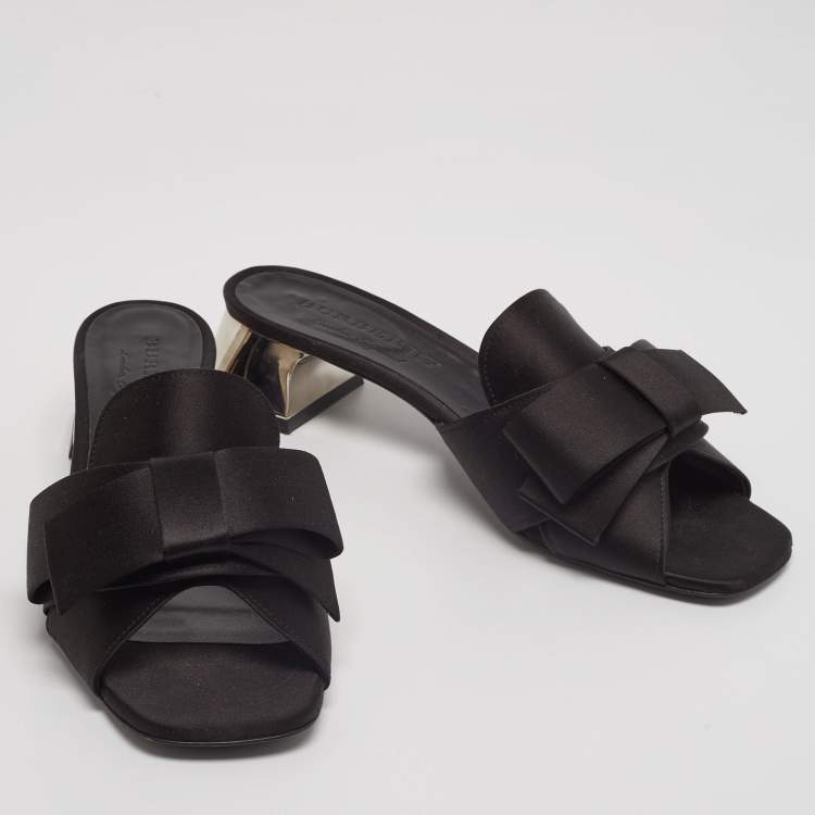 Pre Owned Burberry Black Satin Leather Slide Sandals Size 39.5 