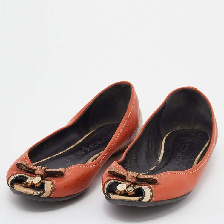 Pre Owned Burberry Orange/Beige Leather And Haymarket Coated Canvas Bow Peep Toe Ballet Flats Size 39