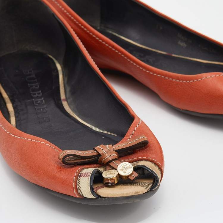 Pre Owned Burberry Orange/Beige Leather And Haymarket Coated Canvas Bow Peep Toe Ballet Flats Size 39