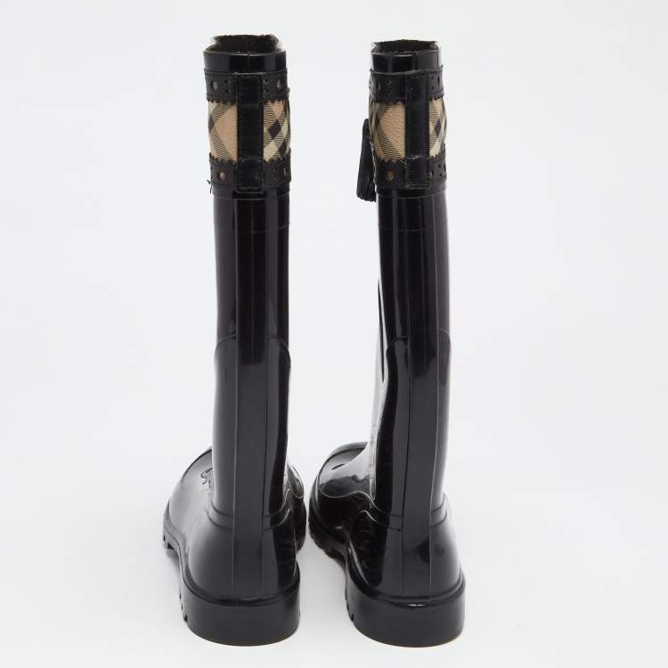 Pre Owned Burberry Black/Beige Canvas And Rubber Rain Boots Size 40