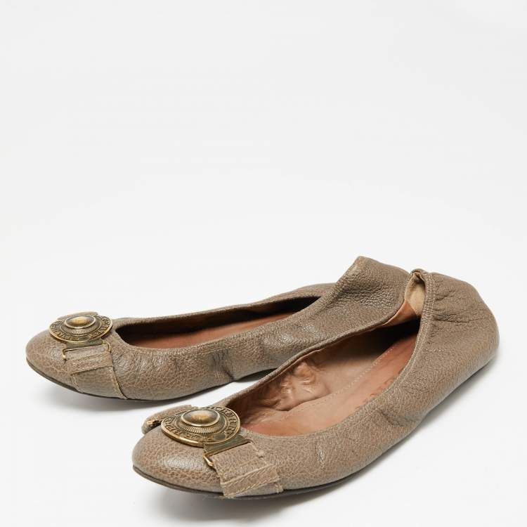 Pre Owned Burberry Dark Beige Leather Buckle Logo Scrunch Ballet Flats Size 39