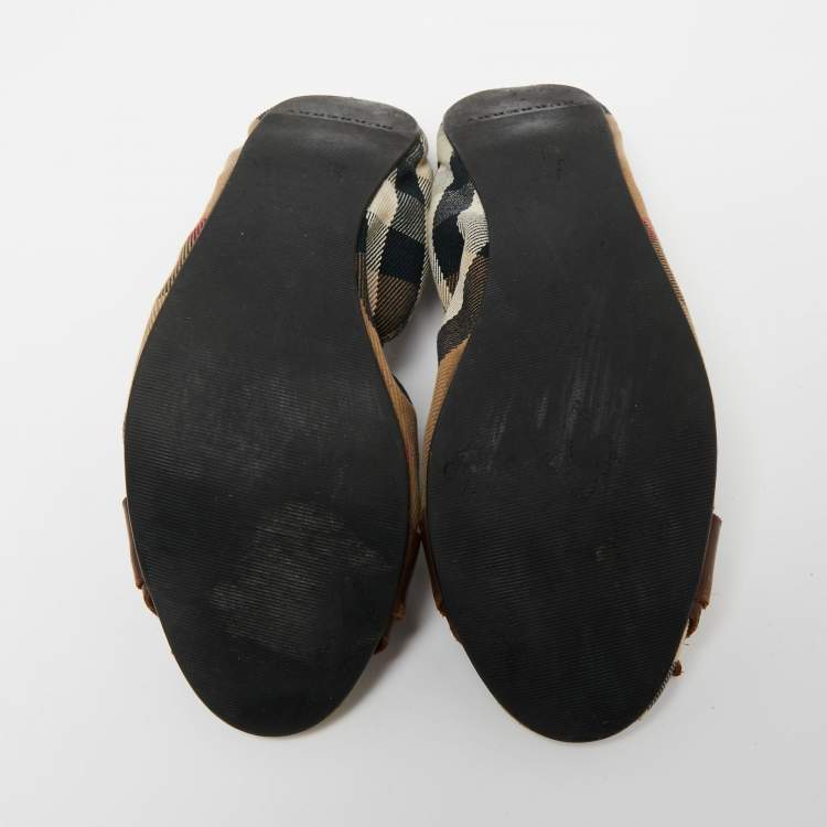 Pre Owned Burberry Brown/Beige Nova Check Canvas And Leather  Scrunch Ballet Flats Size 39