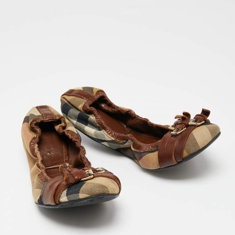 Pre Owned Burberry Brown/Beige Nova Check Canvas And Leather  Scrunch Ballet Flats Size 39