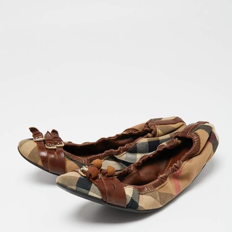 Pre Owned Burberry Brown/Beige Nova Check Canvas And Leather  Scrunch Ballet Flats Size 39