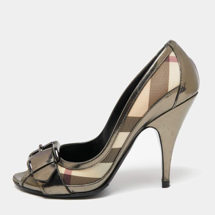 Pre Owned Burberry Metallic Grey/Beige Patent Leather And House Check Canvas Buckle Peep Toe Pumps Size 38