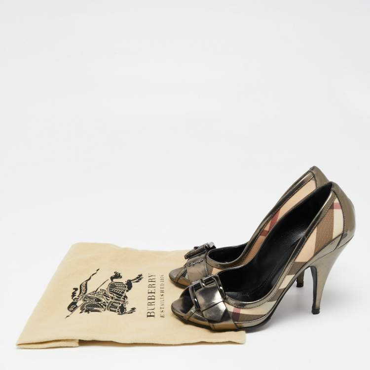 Pre Owned Burberry Metallic Grey/Beige Patent Leather And House Check Canvas Buckle Peep Toe Pumps Size 38