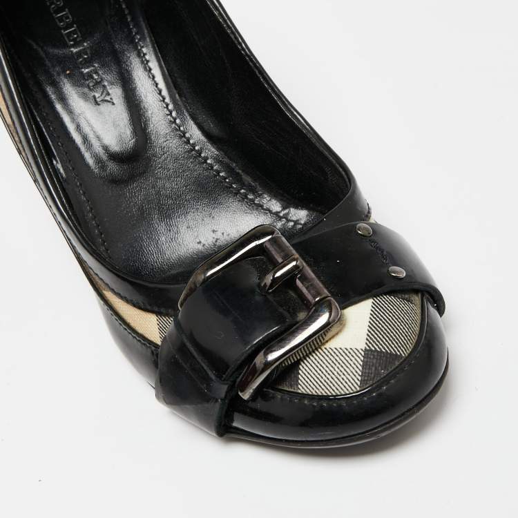 Pre Owned Burberry Black/Beige Patent Leather and House Check Canvas Pumps Size 37