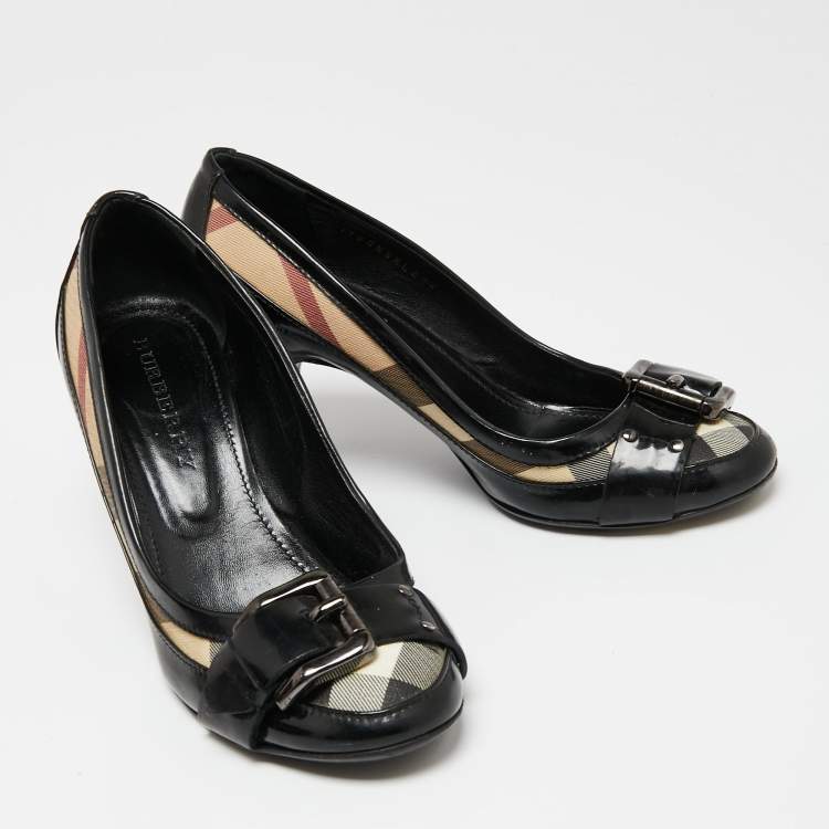 Pre Owned Burberry Black/Beige Patent Leather and House Check Canvas Pumps Size 37