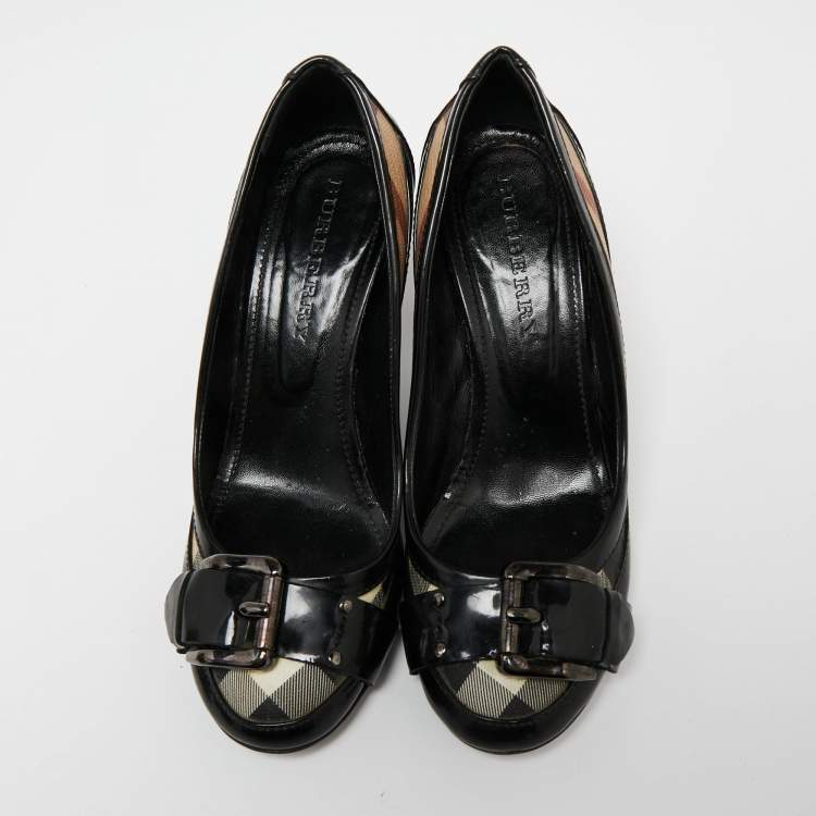 Pre Owned Burberry Black/Beige Patent Leather and House Check Canvas Pumps Size 37