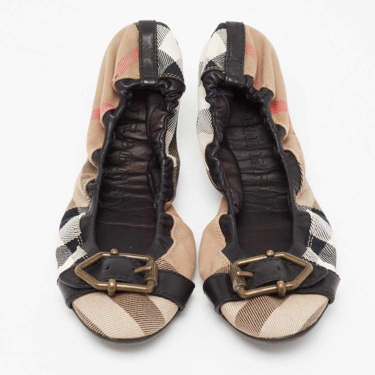 Pre Owned Burberry Tri Color House Check Canvas and Leather Buckle Strap Scrunch Ballet Flats Size 36.5