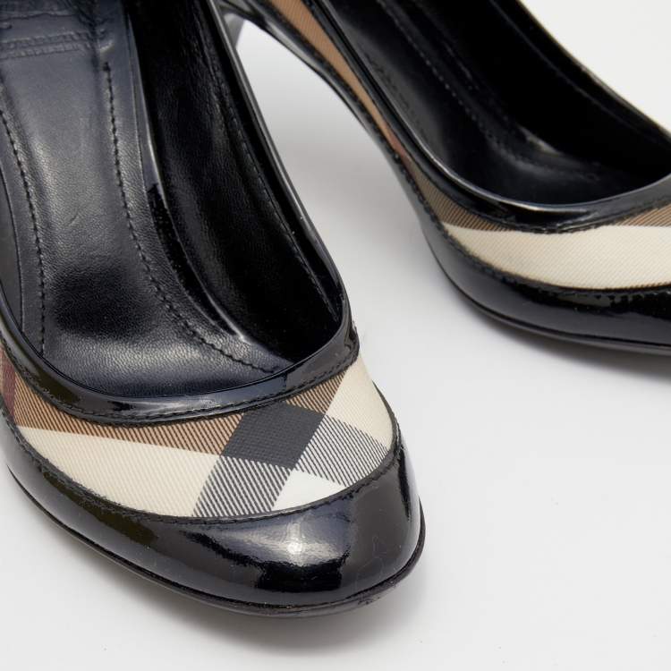 Pre Owned Burberry Black/Beige Patent Leather And Nova Check Coated Canvas Pumps Size 36