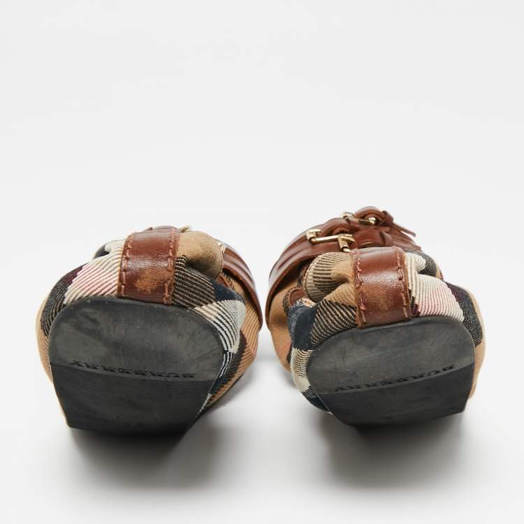 Pre Owned Burberry Brown/Beige House Check Canvas and Leather Falcony Scrunch Ballet Flats Size 38 