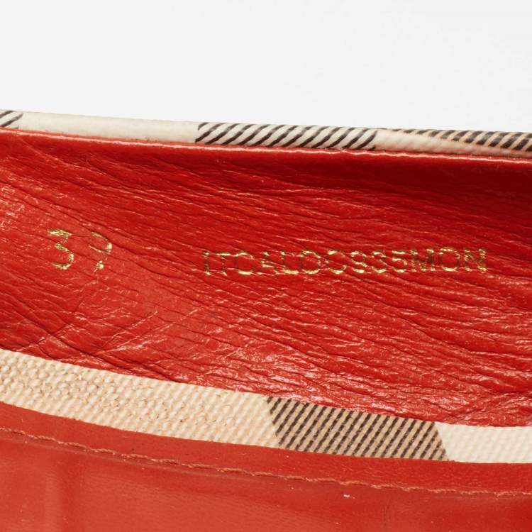 Pre Owned Burberry Red/Beige Patent Leather And Nova Check Ballet Flats Size 39