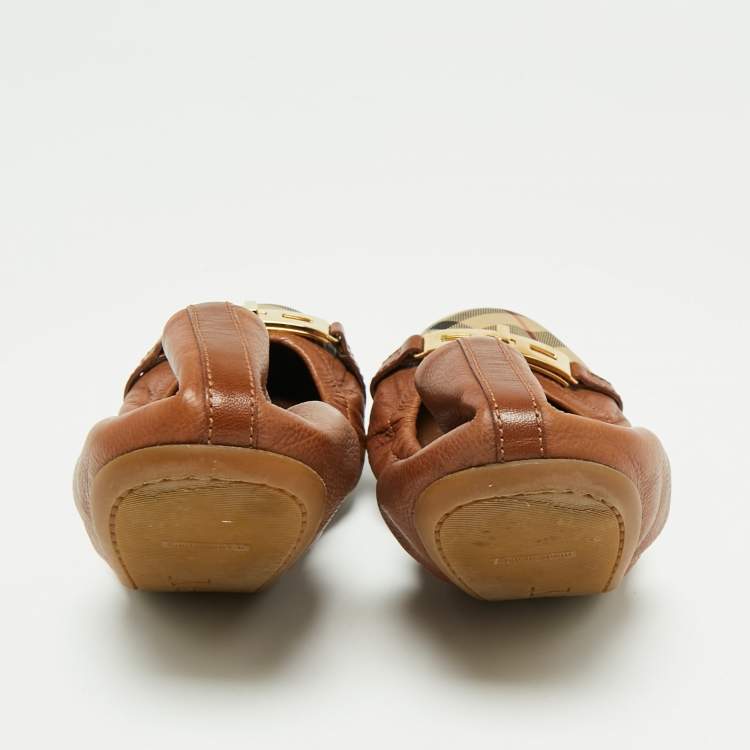 Pre Owned Burberry Brown/Beige Nova Check Canvas And Leather Scrunch Ballet Flats Size 39