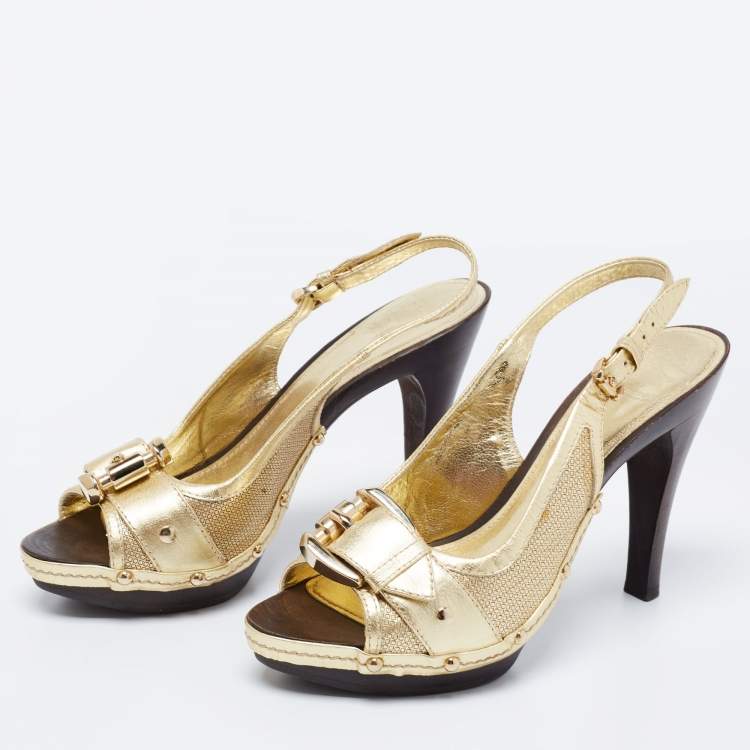 Pre Owned Burberry Gold Leather Peep-Toe Slingback Sandals Size 38