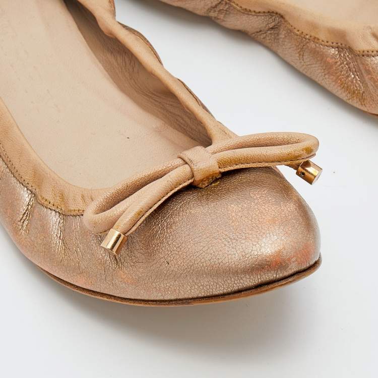 Pre Owned Burberry Metallic Gold Leather Bow Scrunch Ballet Flats Size 39