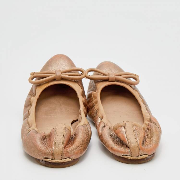 Pre Owned Burberry Metallic Gold Leather Bow Scrunch Ballet Flats Size 39