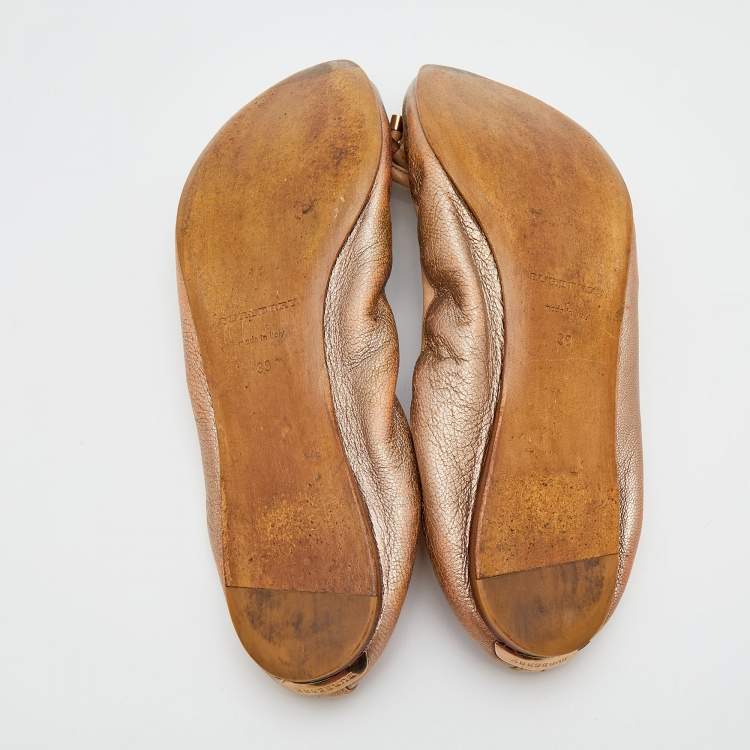 Pre Owned Burberry Metallic Gold Leather Bow Scrunch Ballet Flats Size 39