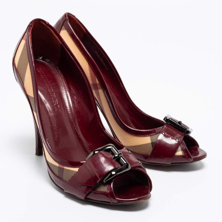 Pre Owned Burberry Burgundy/Beige Nova Check Coated Canvas And Patent Leather Buckle Peep Toe Pumps Size 40