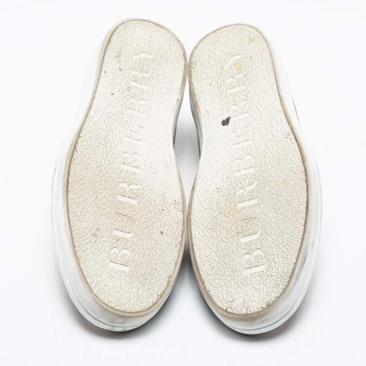 Pre Owned Burberry Beige Canvas House Check Heart Slip-On Sneakers Size 38