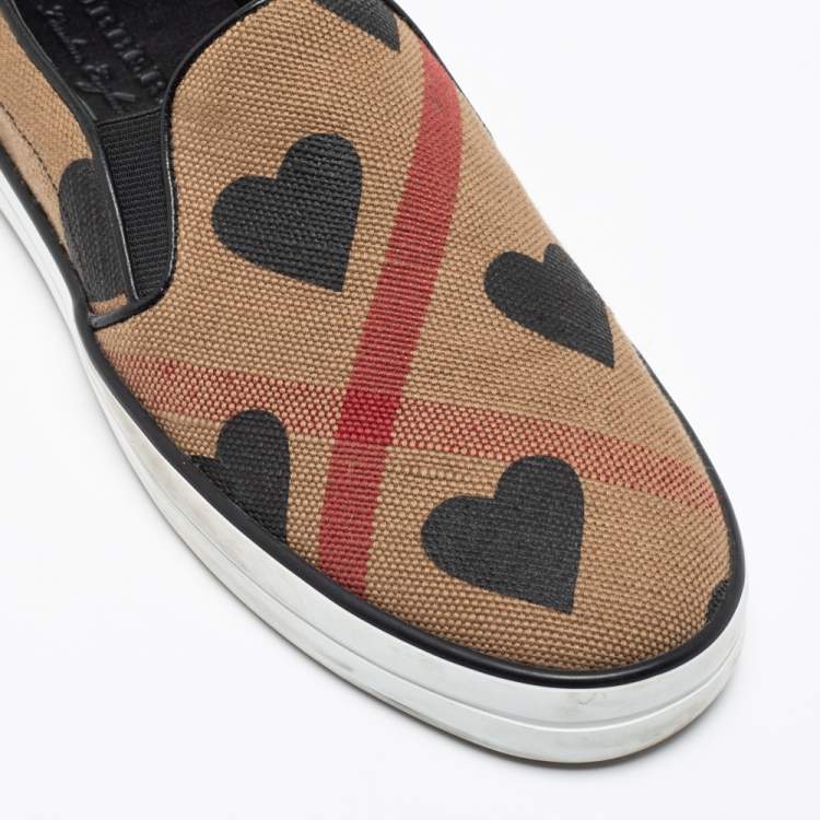 Pre Owned Burberry Beige Canvas House Check Heart Slip-On Sneakers Size 38