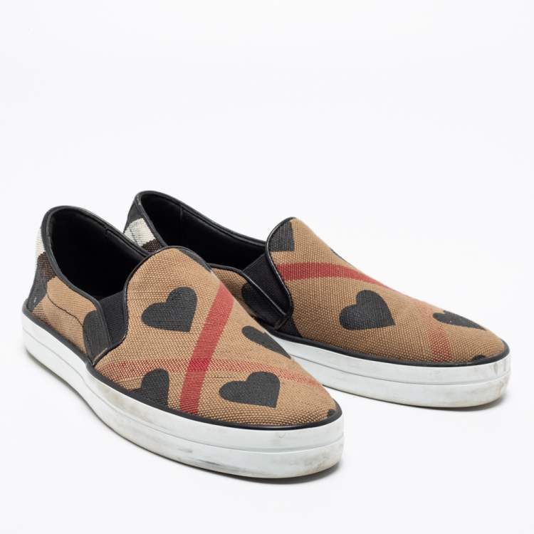 Pre Owned Burberry Beige Canvas House Check Heart Slip-On Sneakers Size 38
