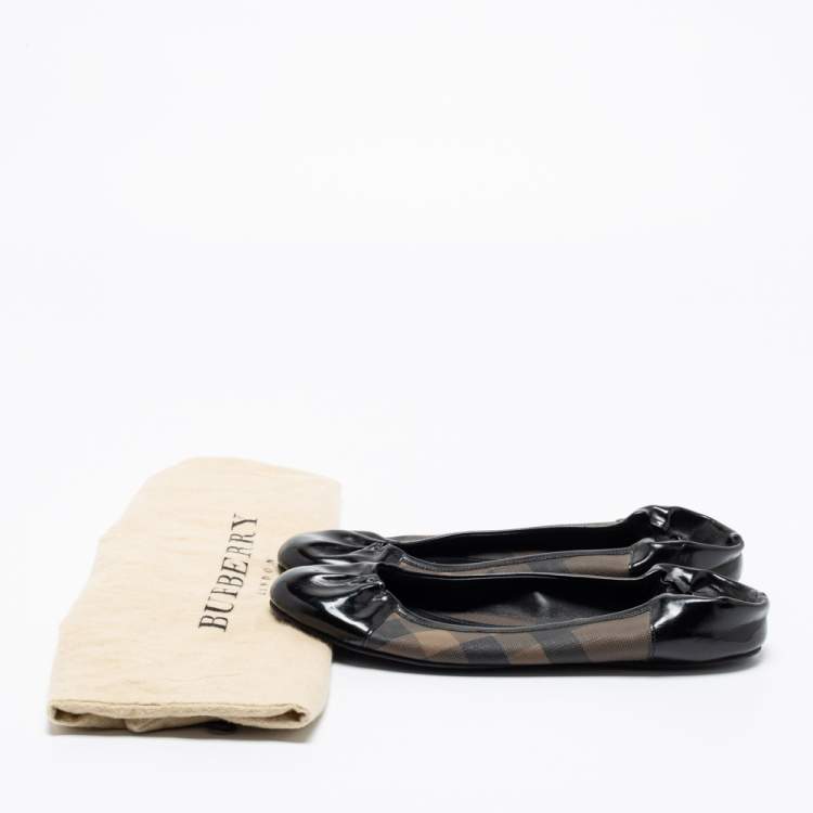 Pre Owned Burberry Black/Brown Patent Leather and Nova Check Canvas Scrunch Ballet Flats Size 39