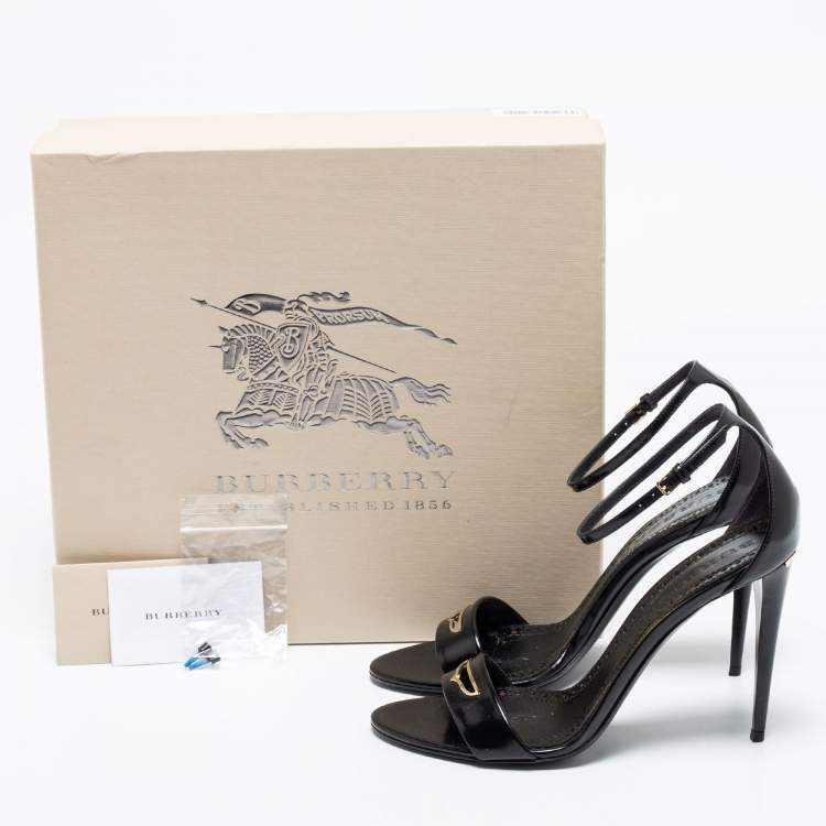 Pre Owned Burberry Black Leather Reynholm Ankle Strap Sandals Size 39