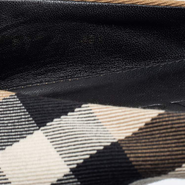 Pre Owned Burberry Black/Beige Leather And Nova Check Canvas Buckle Detail Ballet Flats Size 38.5