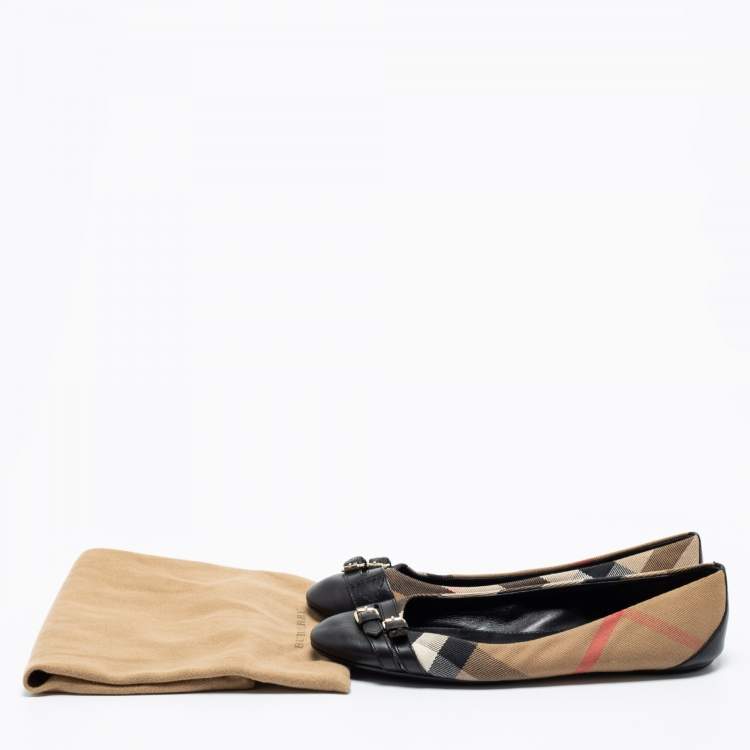 Pre Owned Burberry Black/Beige Leather And Nova Check Canvas Buckle Detail Ballet Flats Size 38.5