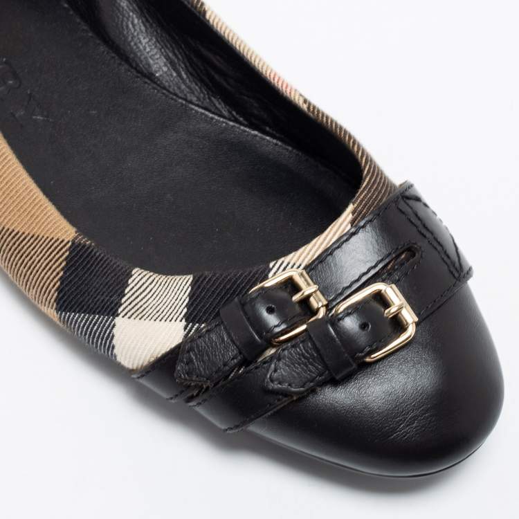 Pre Owned Burberry Black/Beige Leather And Nova Check Canvas Buckle Detail Ballet Flats Size 38.5